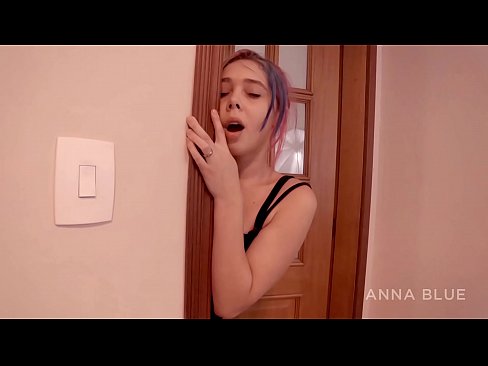 ❤️ Мен ағама қайта оралдым. Мен оның құрбысымен жыныстық қатынасқа түстім. лесбияндық қайтарым. ️ Порно бойынша бізде ﹏